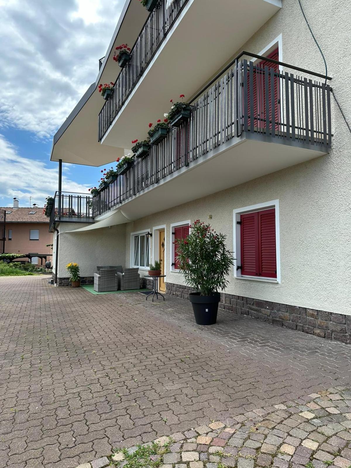 Ferienwohnung Haus Tirol Kaltern Exterior foto